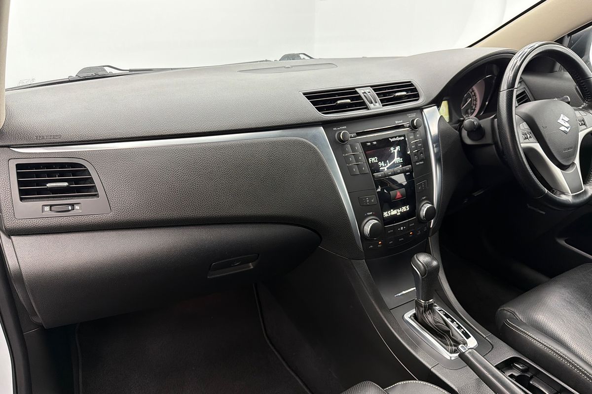 2012 Suzuki Kizashi Sport FR
