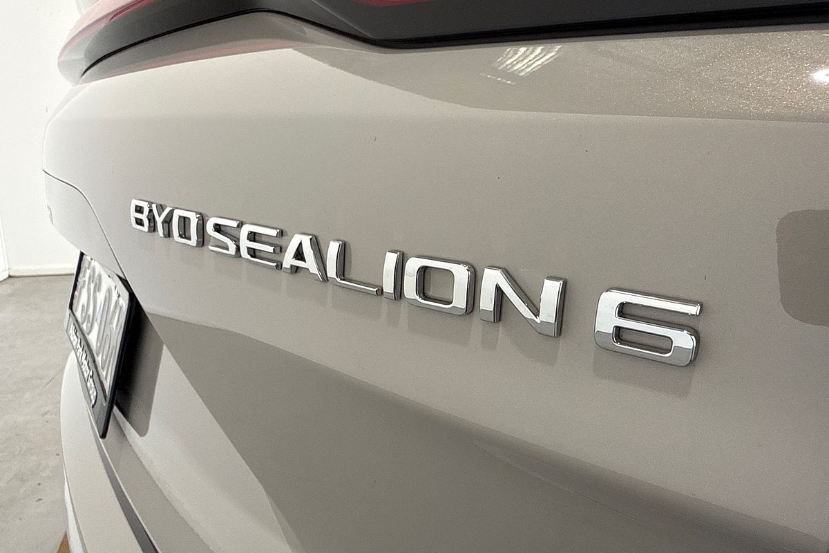 2025 BYD SEALION 6 Dynamic Extended Range