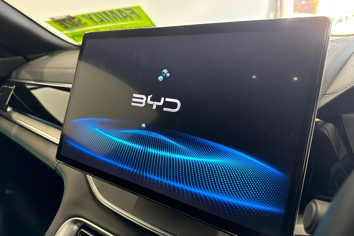 2025 BYD SEALION 6 Dynamic Extended Range