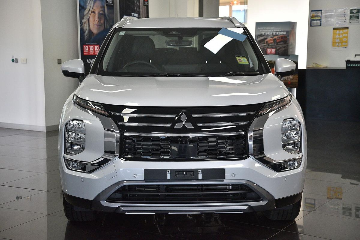 2025 Mitsubishi Outlander Aspire ZM
