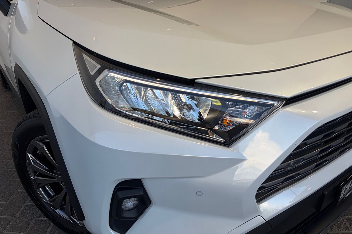 2023 Toyota RAV4 GXL MXAA52R