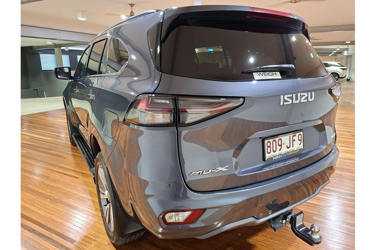 2023 Isuzu MU-X LS-T