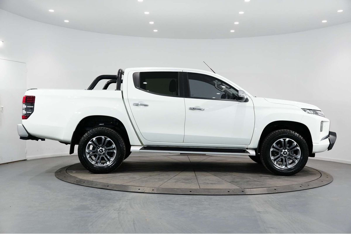 2021 Mitsubishi Triton GLS MR 4X4