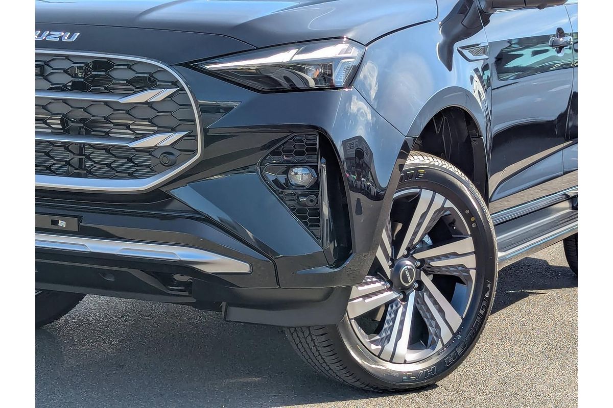 2026 Isuzu MU-X LS-T