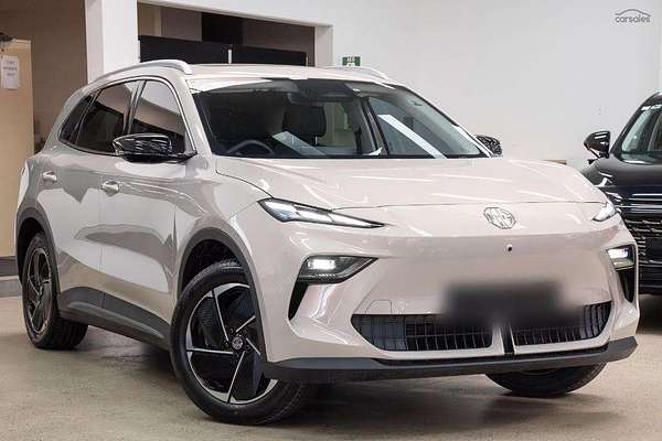 2025 MG MGS5 EV Essence 62 ZS3EM