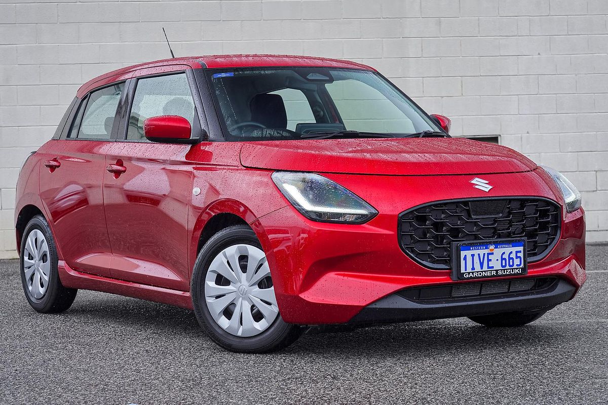 2025 Suzuki Swift Hybrid UZ