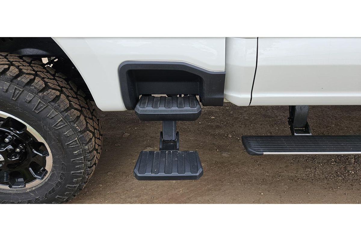 2026 Ford F350 Platinum 4X4 image 11
