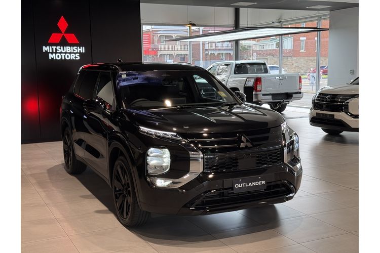 2026 Mitsubishi Outlander LS ZM