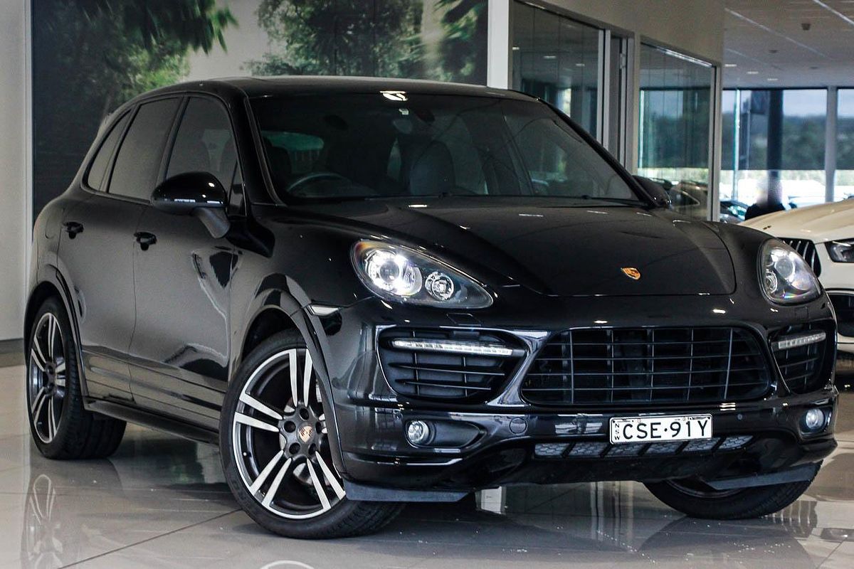 2014 Porsche Cayenne GTS 92A