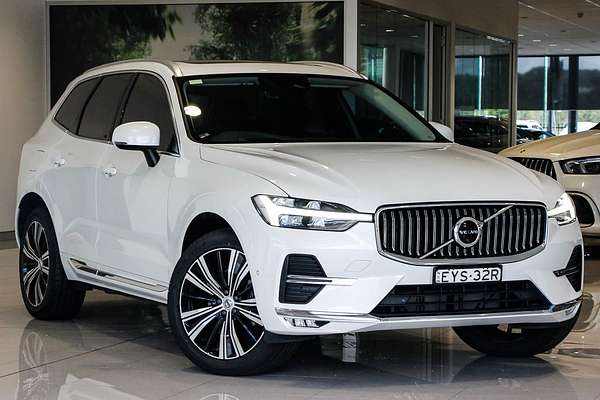 2023 Volvo XC60 Ultimate B5 Bright