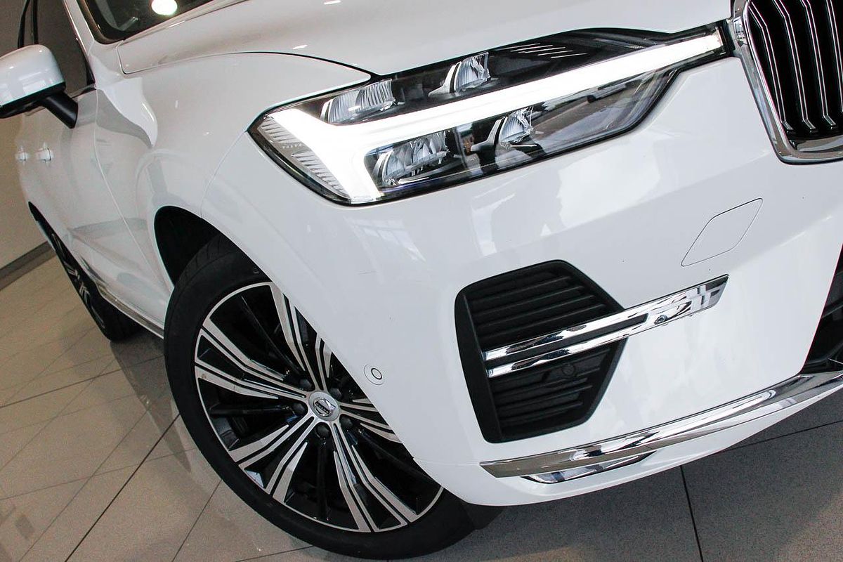 2023 Volvo XC60 Ultimate B5 Bright