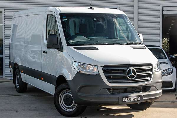 2024 Mercedes-Benz Sprinter 317CDI VS30 MWB Low Roof