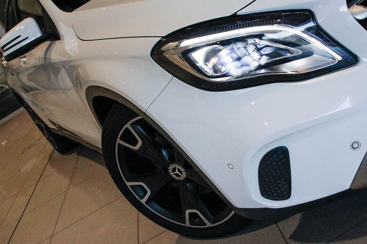 2019 Mercedes-Benz GLA-Class GLA250 X156