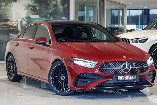 2024 Mercedes-Benz A-Class A200 V177