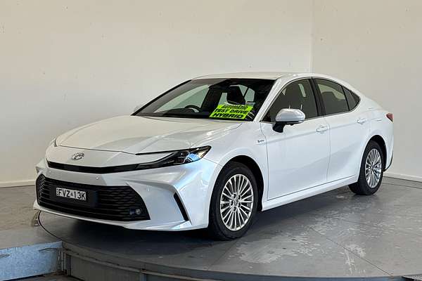 2025 Toyota Camry Ascent Sport AXVH80R