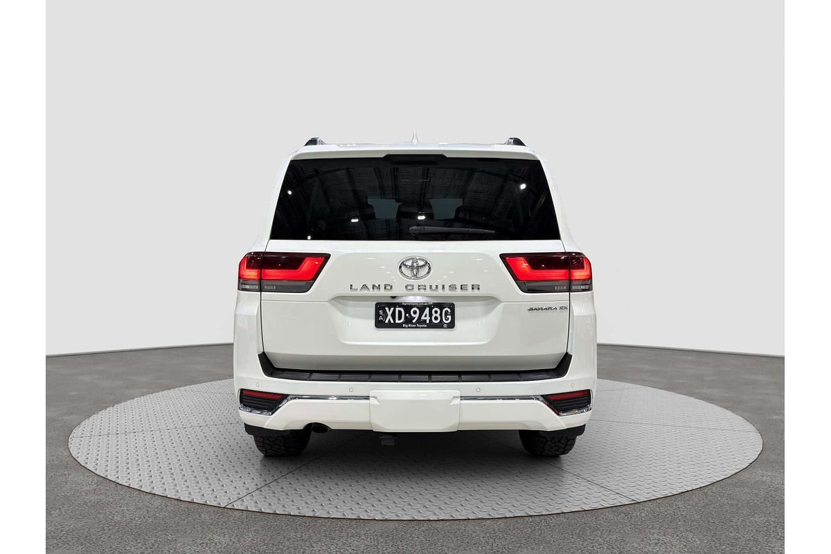 2023 Toyota Landcruiser Sahara ZX FJA300R image 6
