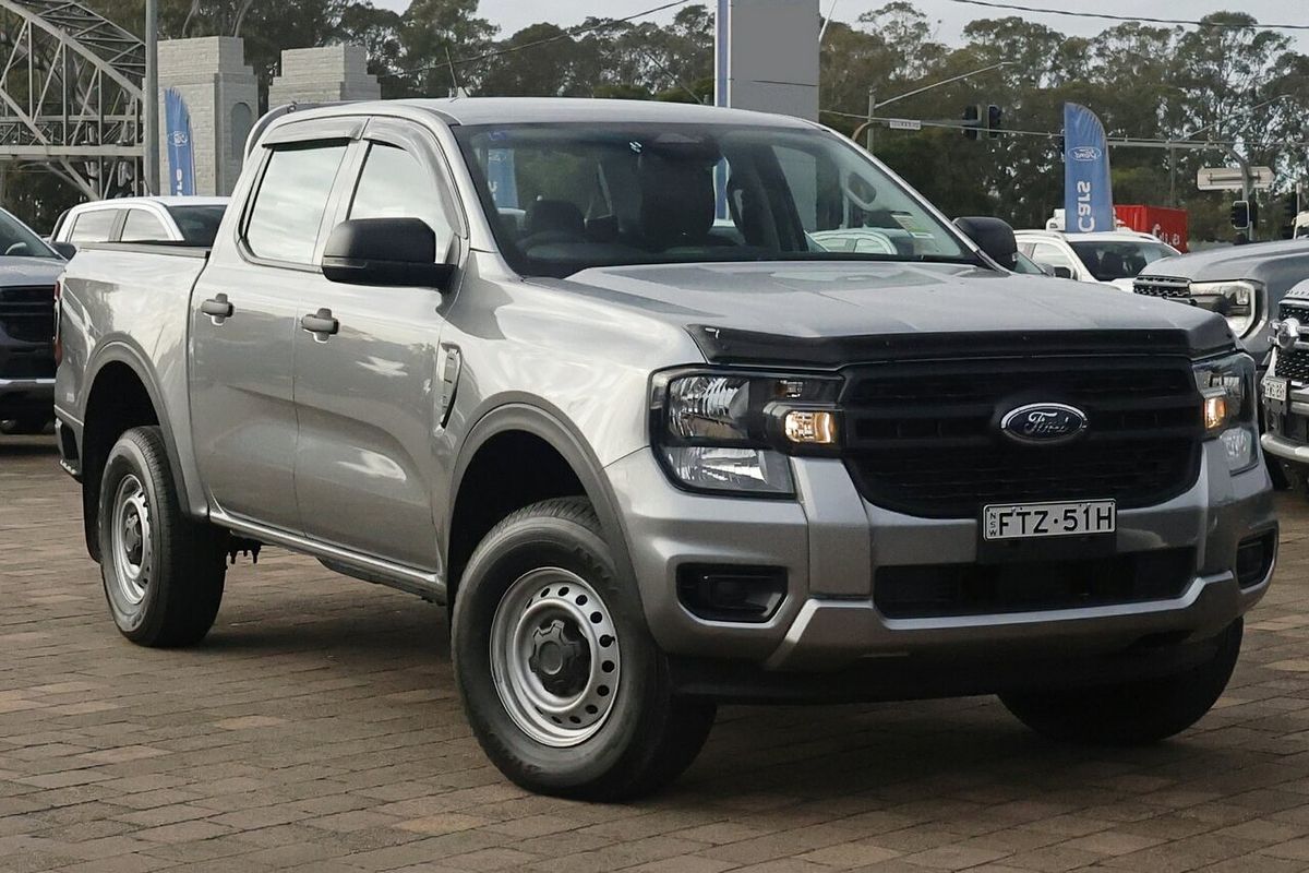 2025 Ford Ranger XL 4X4 2.0L