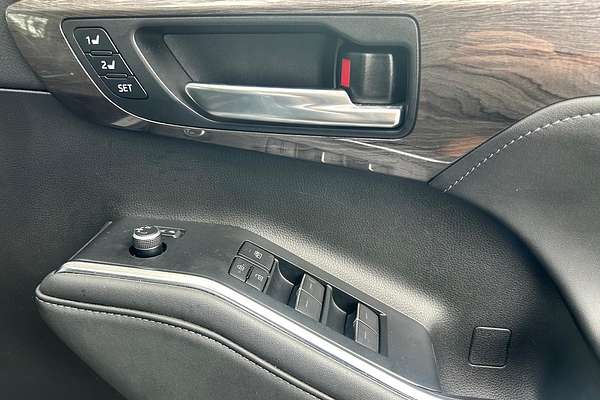 2022 Toyota Kluger Grande GSU75R thumb-21