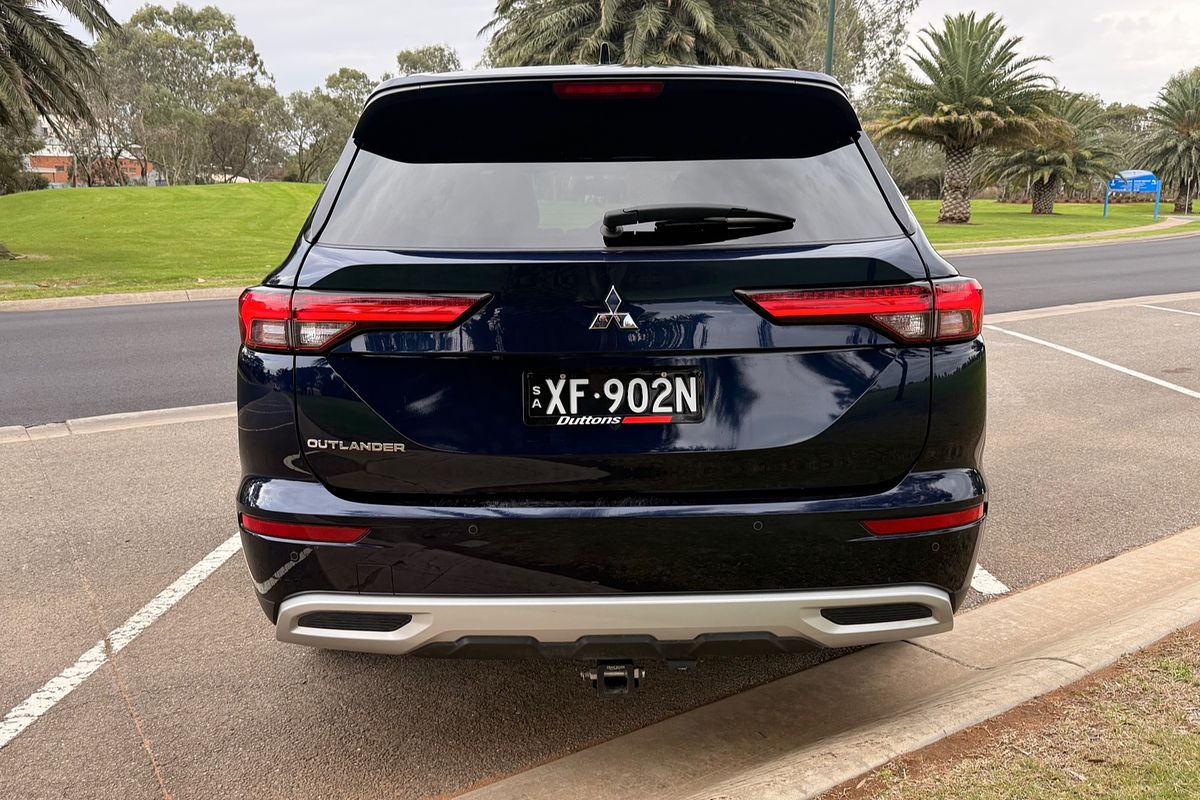 2021 Mitsubishi Outlander LS ZM