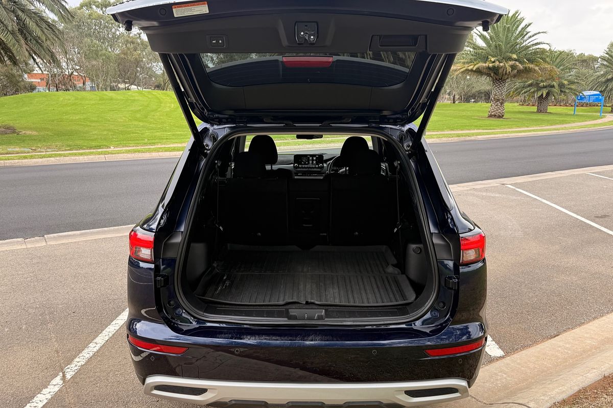 2021 Mitsubishi Outlander LS ZM