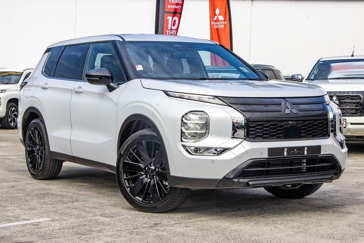 2026 Mitsubishi Outlander LS ZM