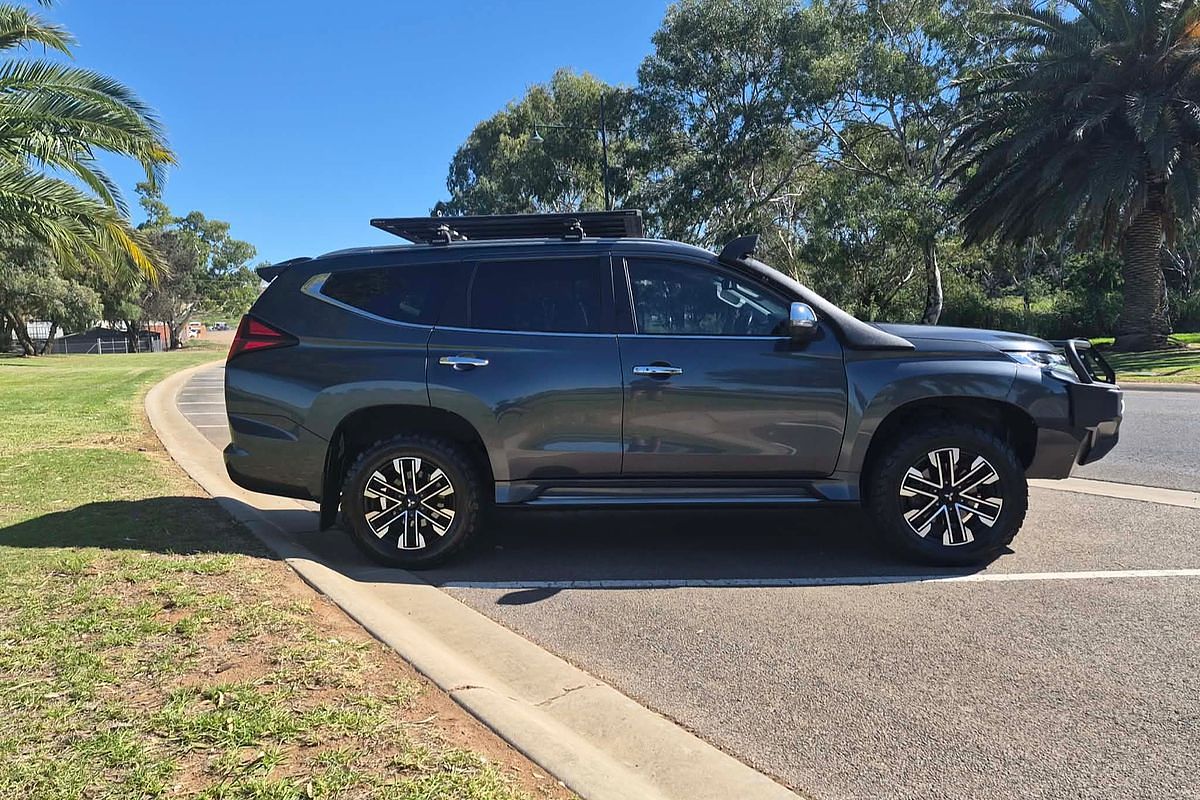 2020 Mitsubishi Pajero Sport Exceed QF