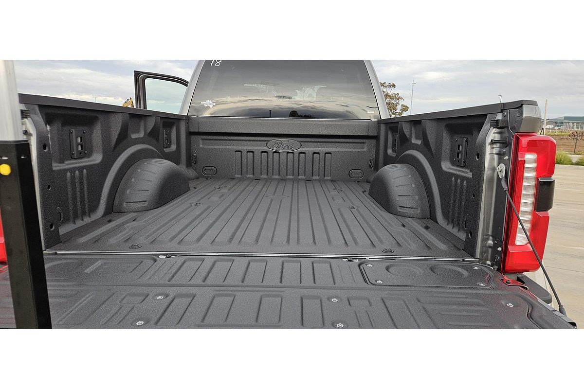 2026 Ford F350 XLT 4X4 image 6