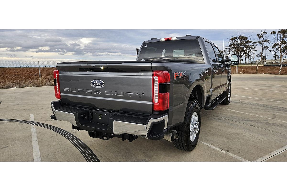 2026 Ford F350 XLT 4X4 image 7