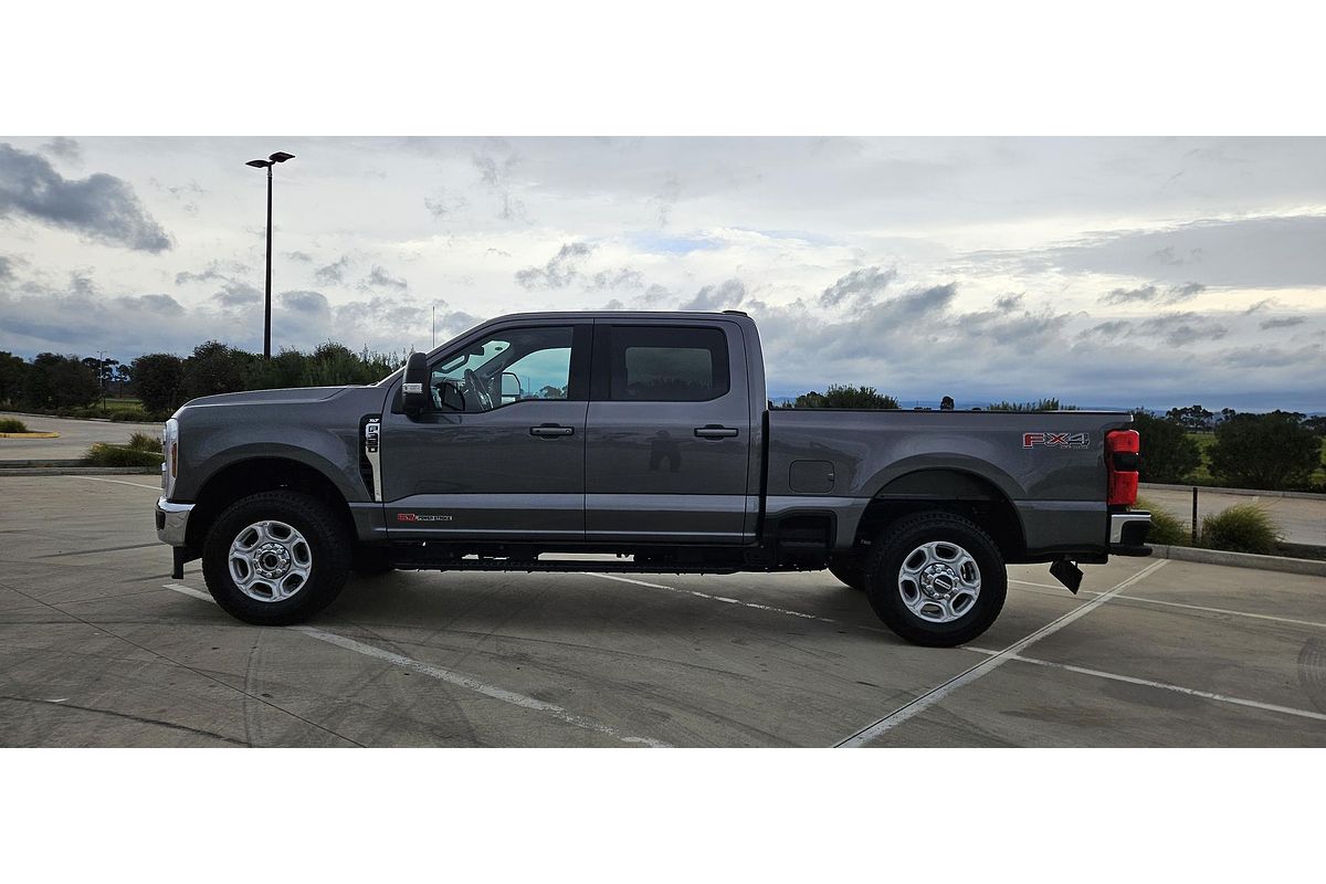 2026 Ford F350 XLT 4X4 image 10