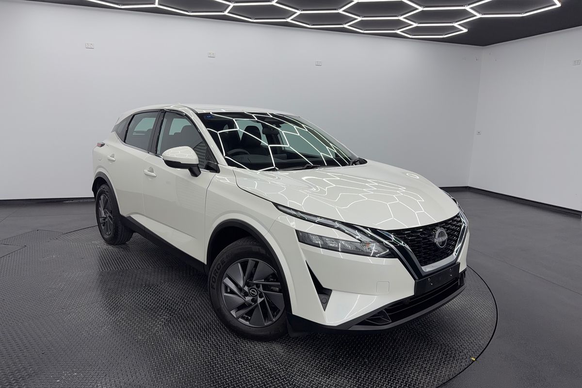 2024 Nissan QASHQAI ST J12