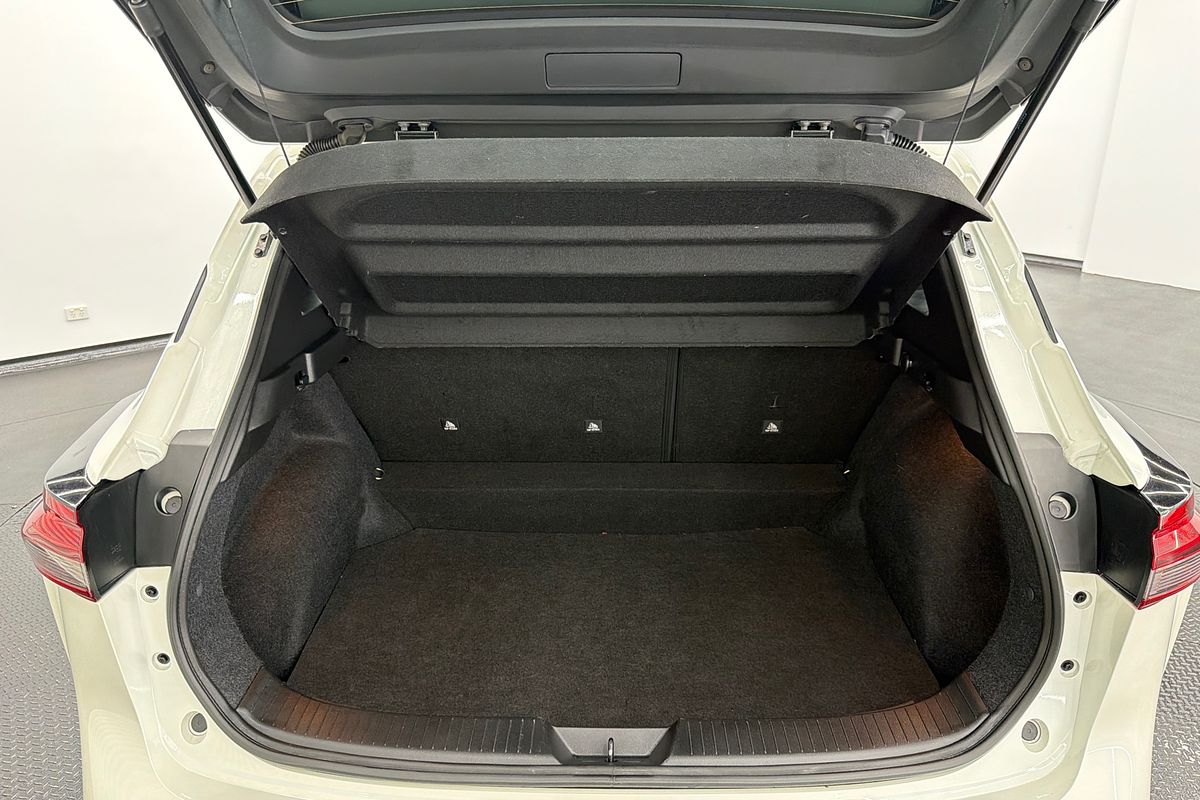 2024 Nissan QASHQAI ST J12