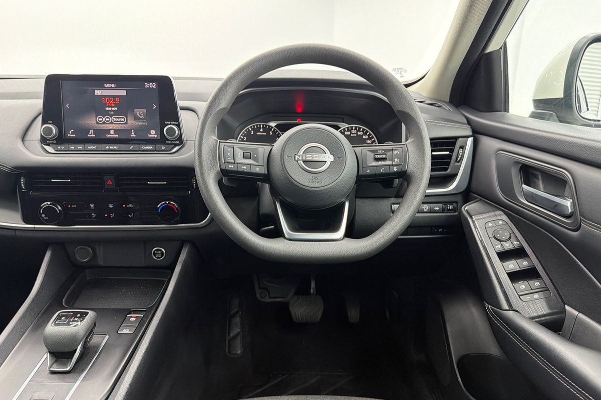 2024 Nissan QASHQAI ST J12