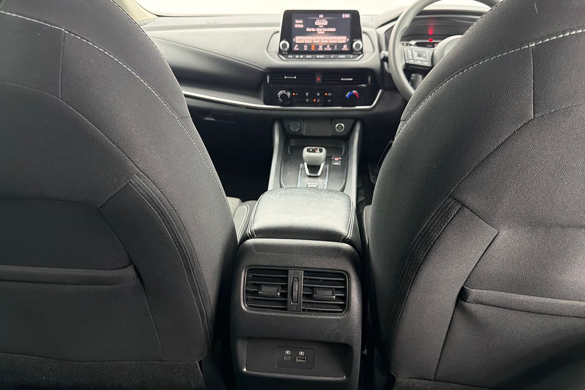 2024 Nissan QASHQAI ST J12
