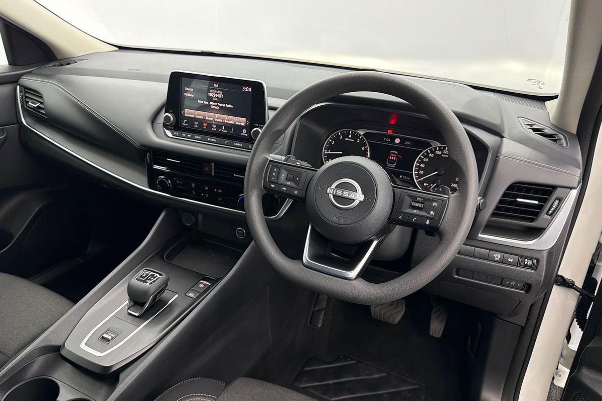 2024 Nissan QASHQAI ST J12