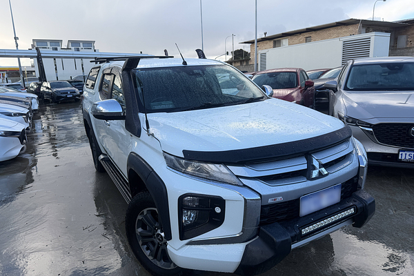 2022 Mitsubishi Triton GLS MR 4X4