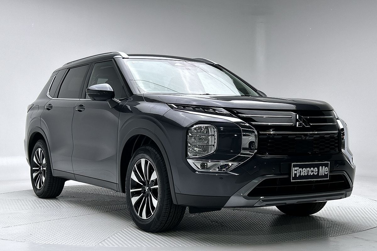 2025 Mitsubishi Outlander LS ZM