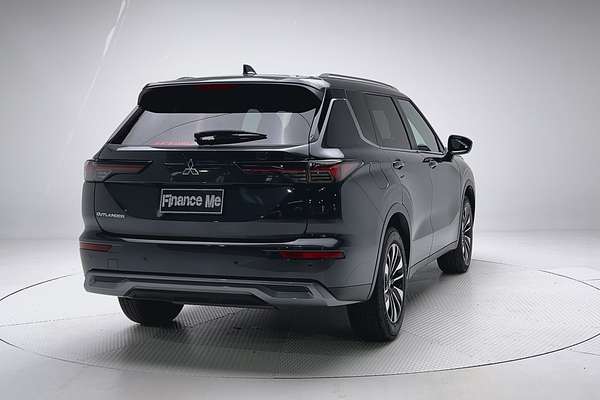 2025 Mitsubishi Outlander LS ZM thumb-1