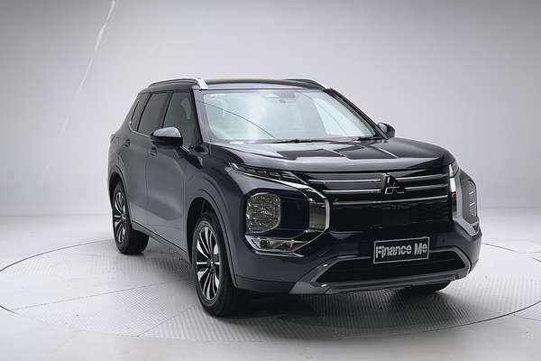 2025 Mitsubishi Outlander LS ZM thumb-4