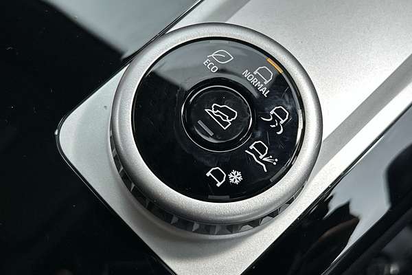 2025 Mitsubishi Outlander LS ZM thumb-15