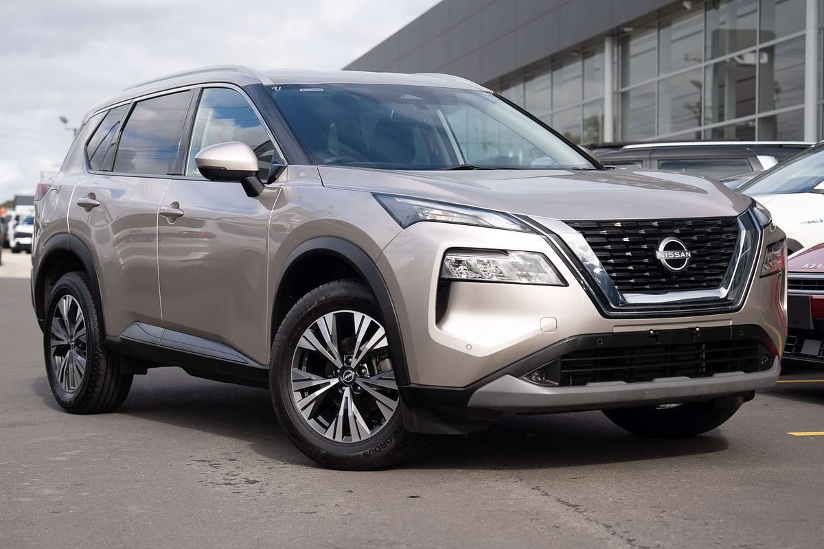 2023 Nissan X-TRAIL ST-L T33
