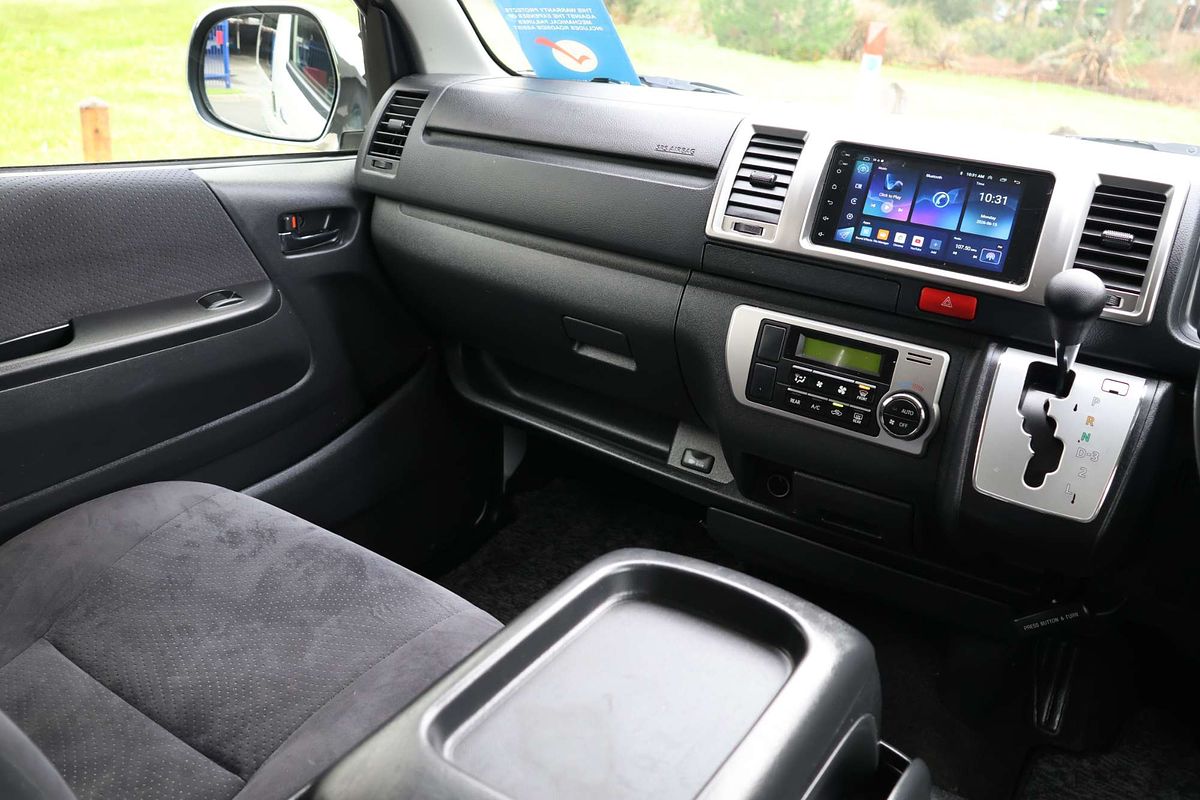 2014 Toyota Hiace KDH206 4WD Super GL KDH201R LWB image 16