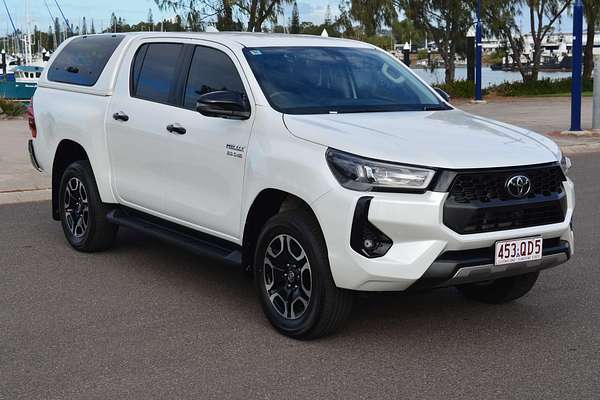 2024 Toyota Hilux SR5 48V GUN126R 4X4