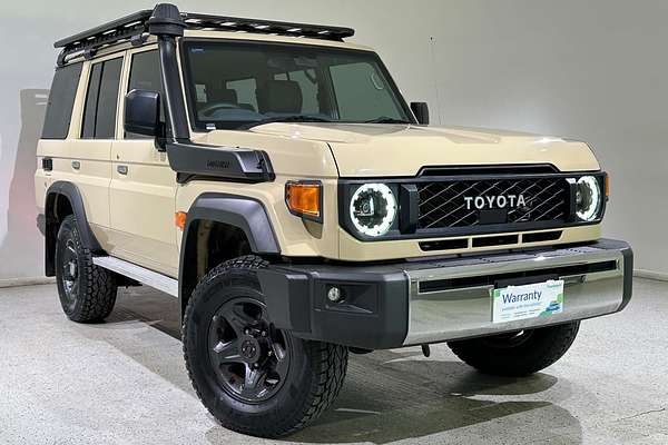 2023 Toyota Landcruiser GXL GDJL76R