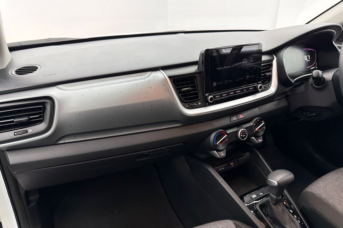 2024 Kia Stonic S YB