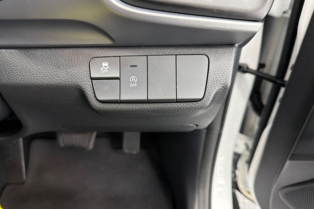 2024 Kia Stonic S YB