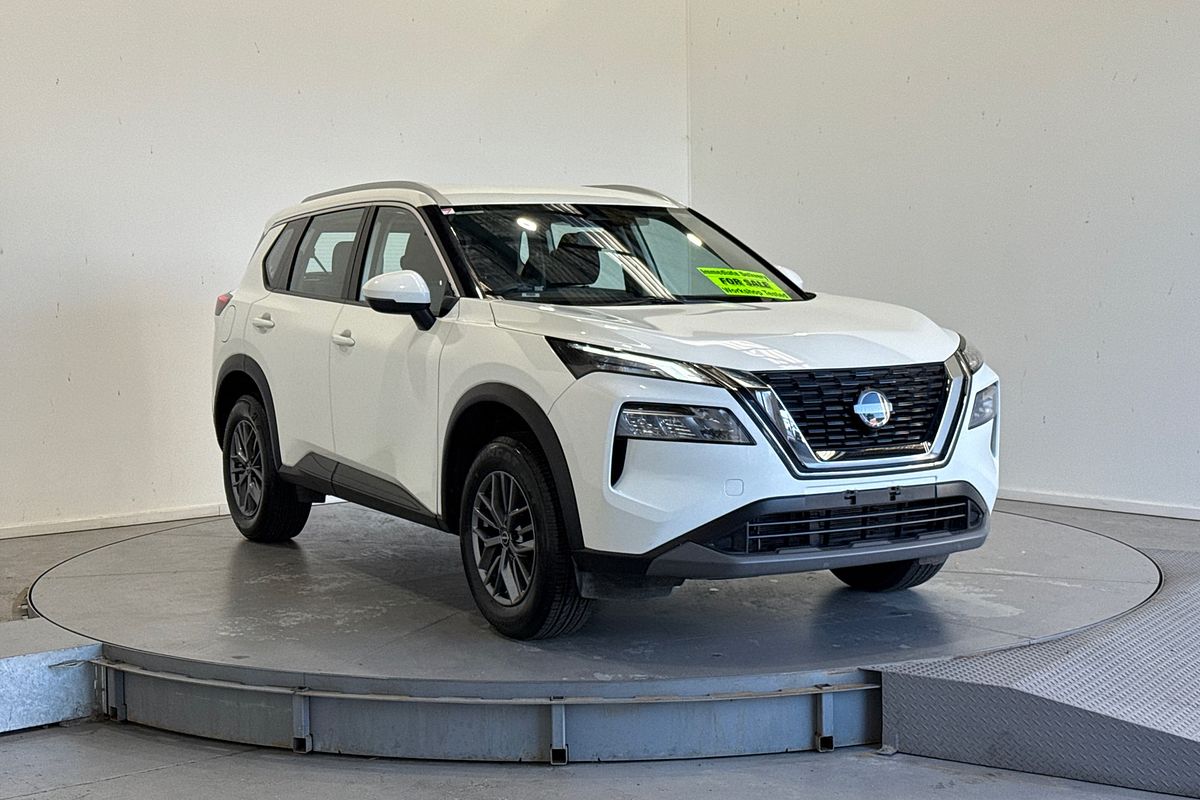 2024 Nissan X-TRAIL ST T33