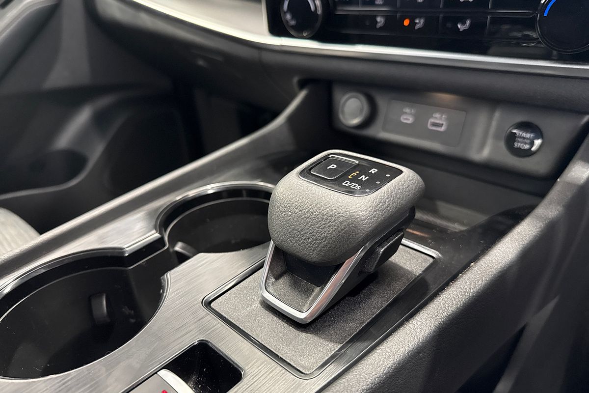 2024 Nissan X-TRAIL ST T33