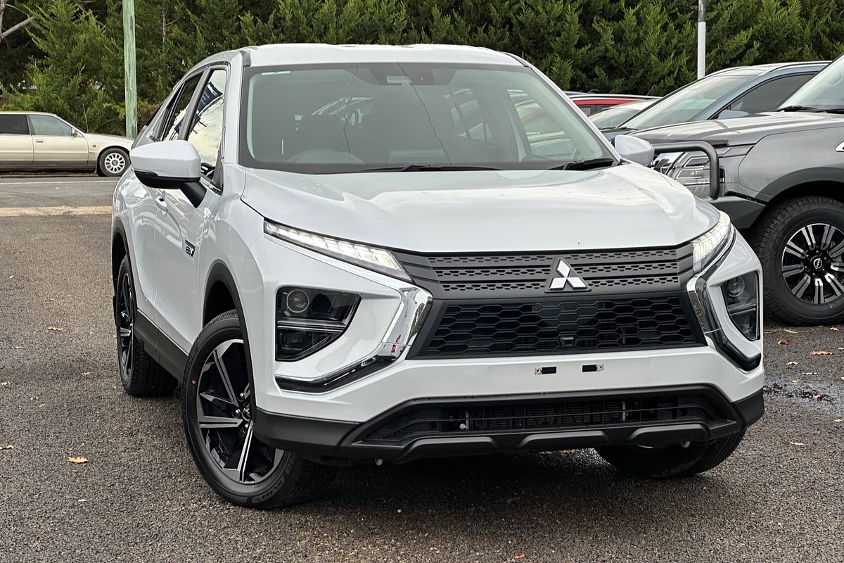 2025 Mitsubishi Eclipse Cross PHEV ES YB