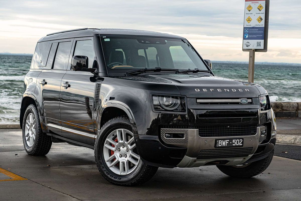 2022 Land Rover Defender 110 D300 X L663