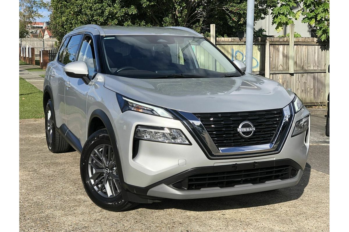 2024 Nissan X-TRAIL ST T33